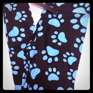 Tc2 paw prints legging